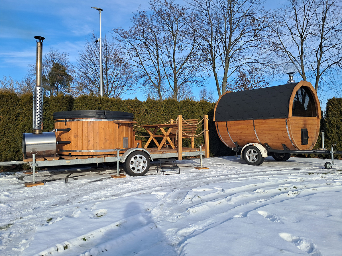 Mobilne Jacuzzi na przyczepie Wynajem Balia & Sauna SPA - GrzejSię! w kuniowie.